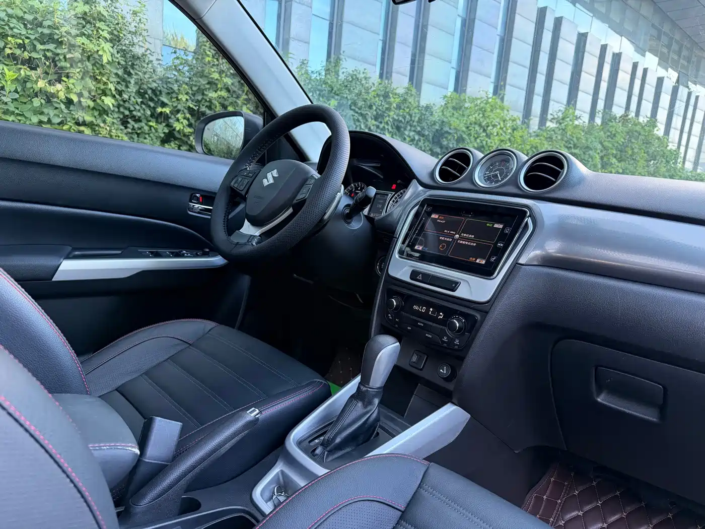 Suzuki Vitara 2016 2016 1.4T Auto 2WD Luxury Model