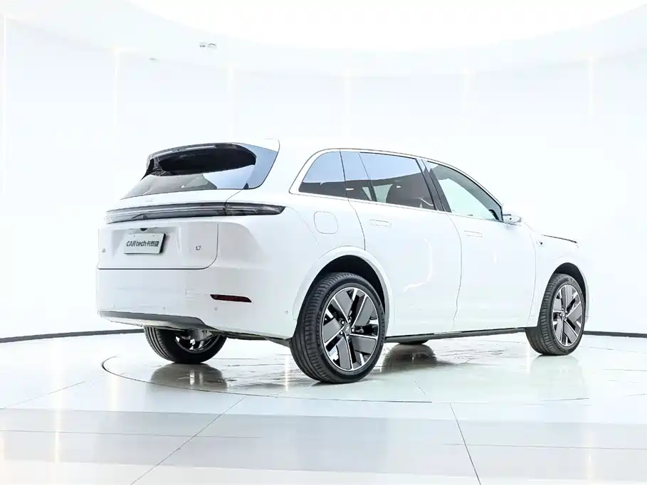 Li Auto IDEAL L7