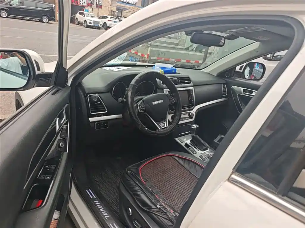 Haval H6 Coupe 2016 Blue Label 1.5T Automatic 2WD Elite фото 15