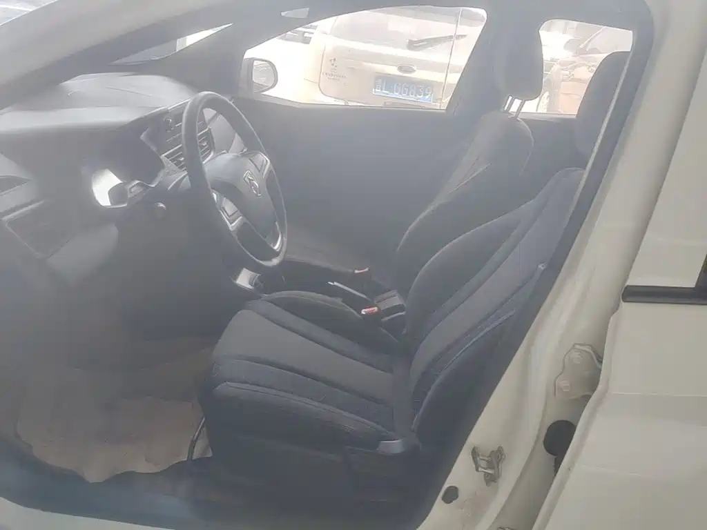 Baojun 310 2017 2016 1.2L Manual Comfort Model