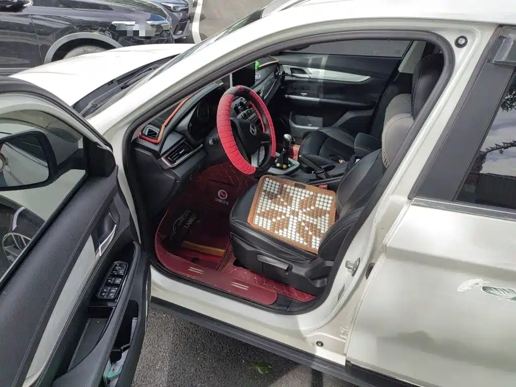 Hanteng Auto Hanteng X5 2019 2018 1.5L Manual Comfort Edition