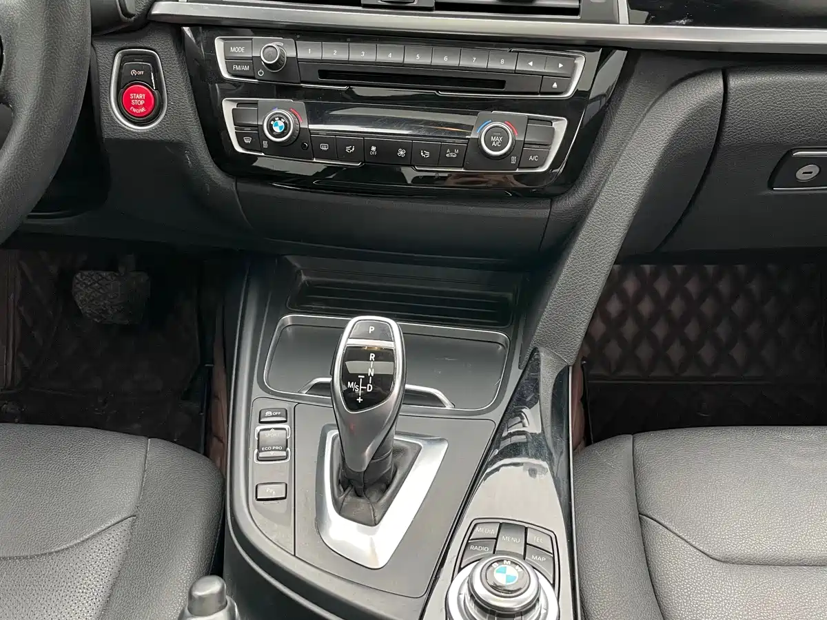 BMW 3 Series 2017 320Li M Sport фото 20