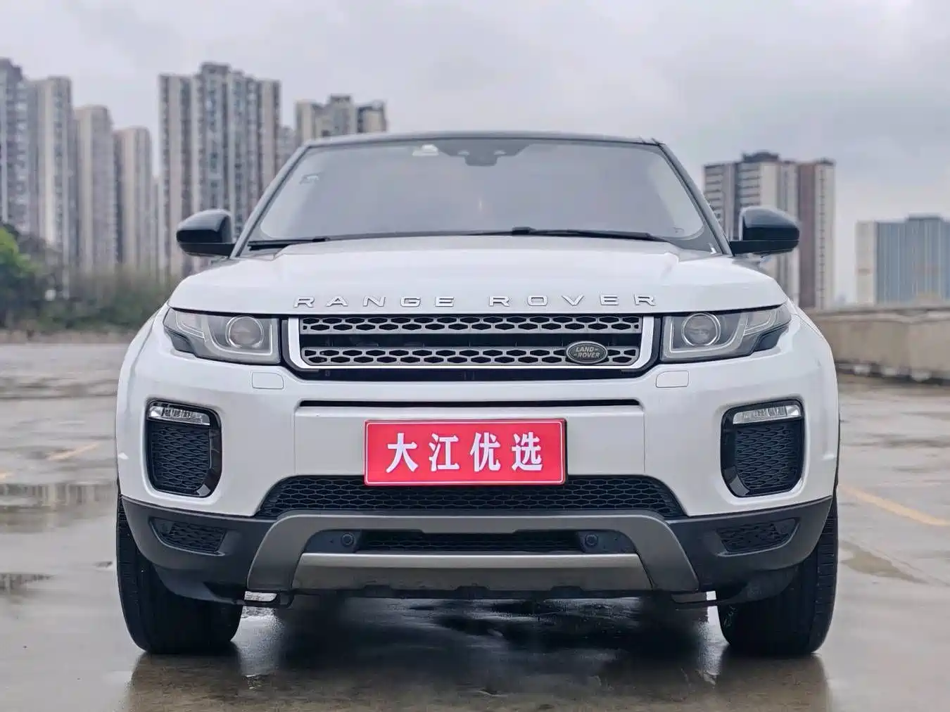 Land Rover Range Rover Evoque 2018 240PS SE Smart Edition фото 2