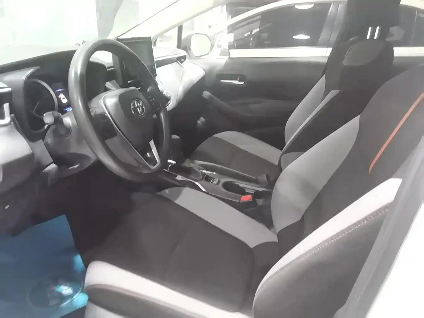 Toyota Corolla 2023 1.2T Pioneer Edition фото 10