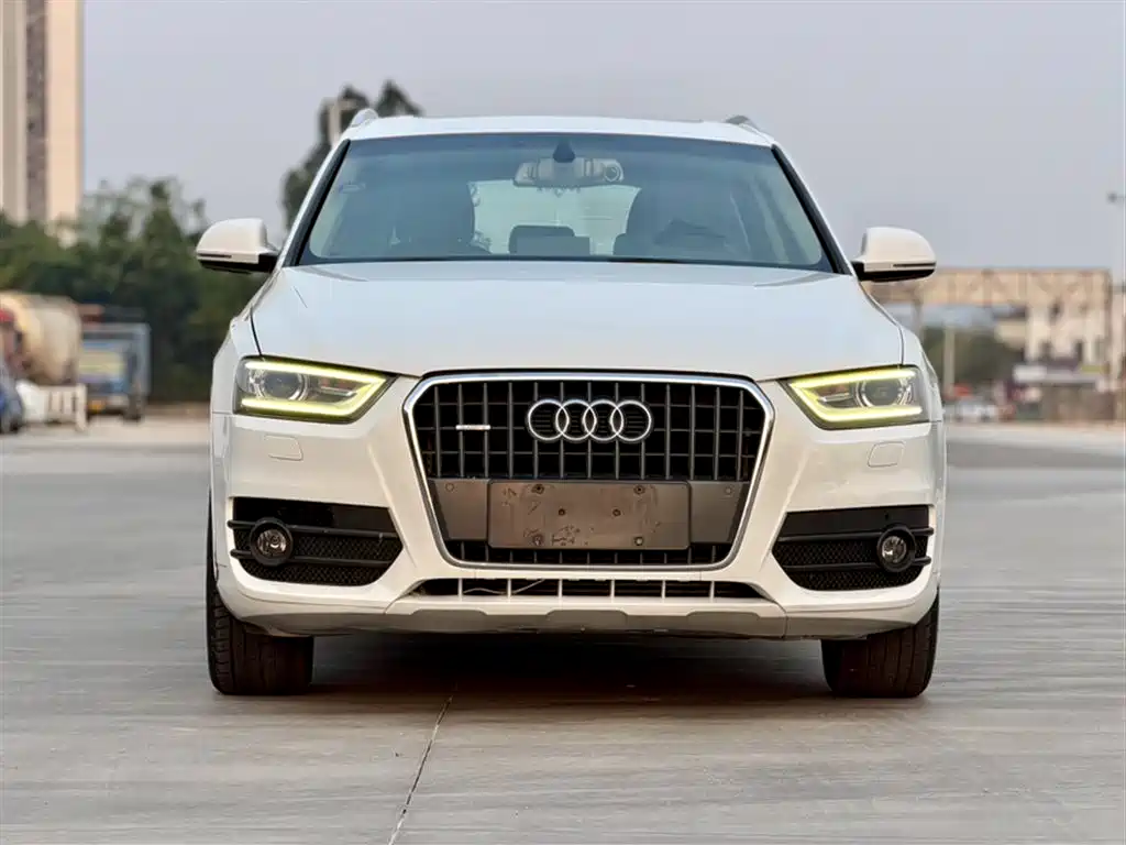 Audi Q3 2013 35 TFSI quattro Technology фото 25