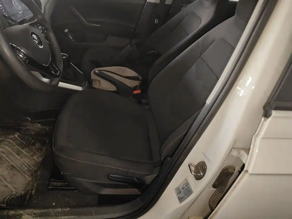 Volkswagen Polo 2023 Facelift Plus 1.5L Auto Joyful Living Edition фото 15