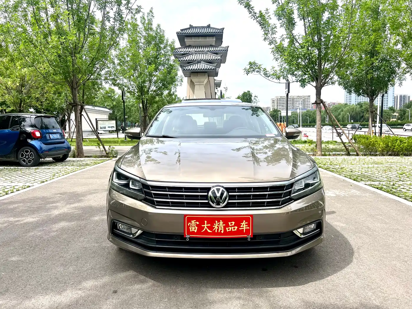 Volkswagen Passat 2017 330TSI DSG Prestige фото 3