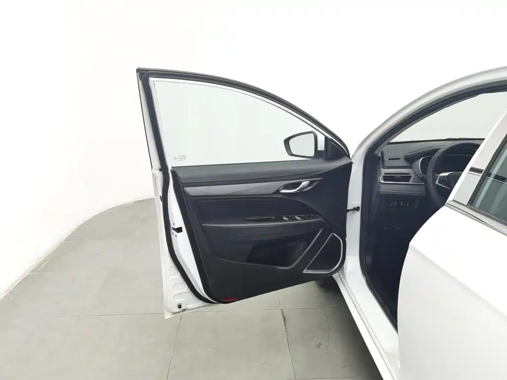 Photo 8 - Geely Emgrand