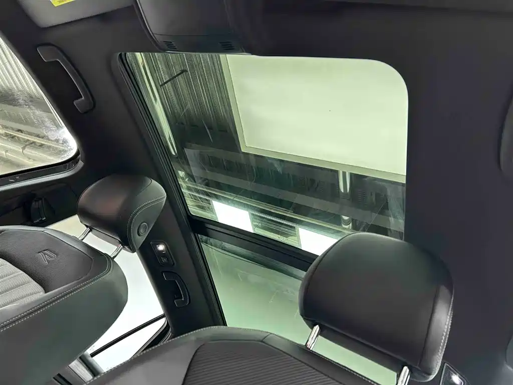 Volkswagen Tayron 2023 380TSI 4WD R-Line Pro Smart Edition фото 9