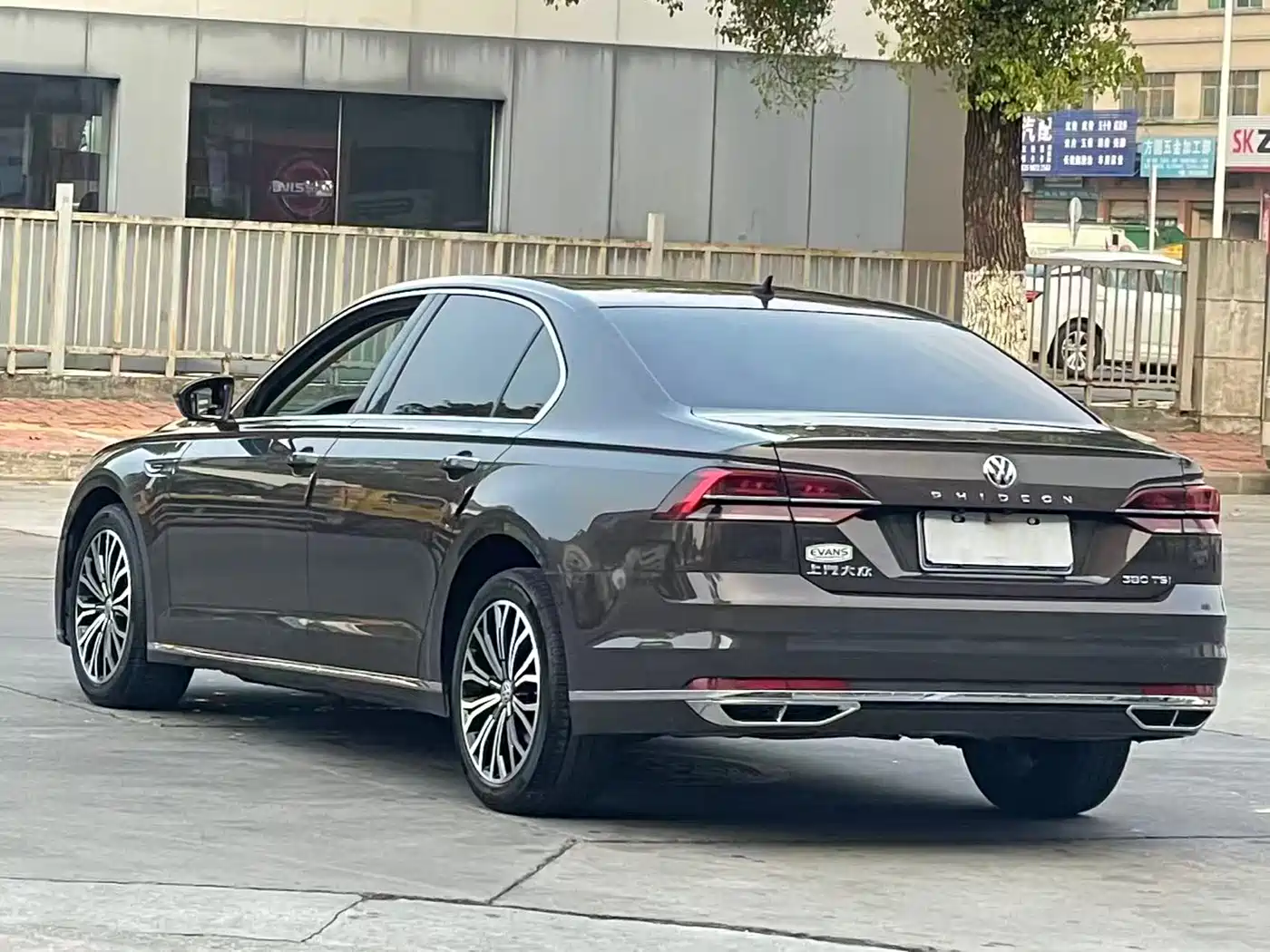 Volkswagen Phideon 2019 380TSI 2WD Business Edition China V фото 8
