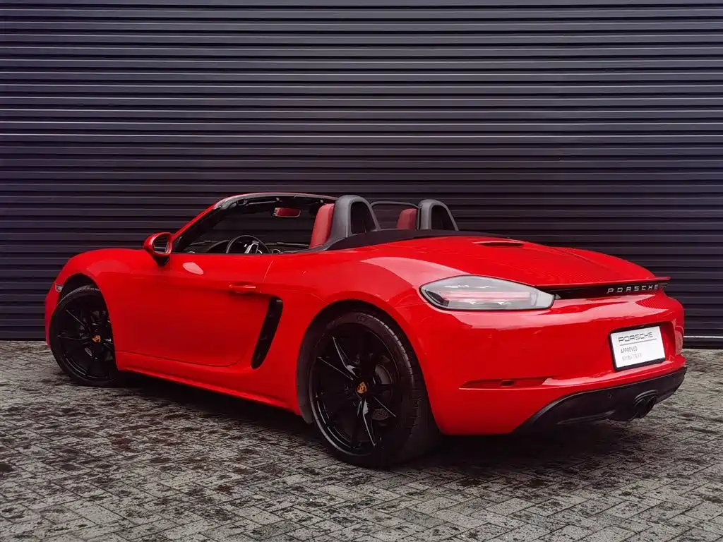 Porsche 718 2018 Boxster 2.0T фото 3