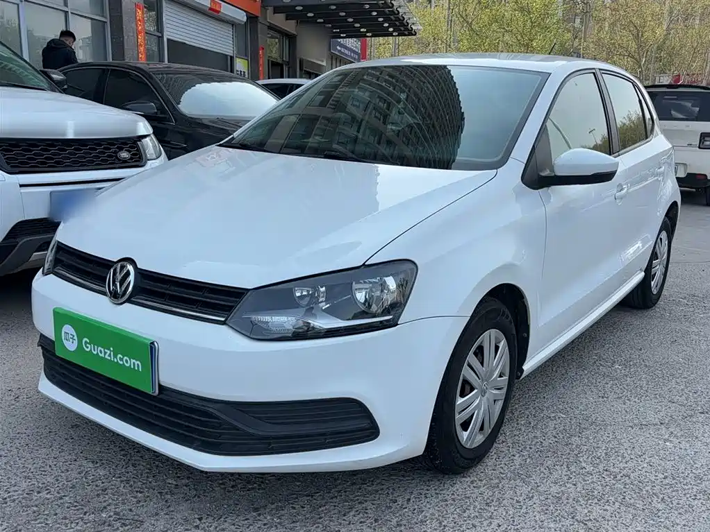 Volkswagen Polo 2018 1.5L Auto Safe Drive фото 2