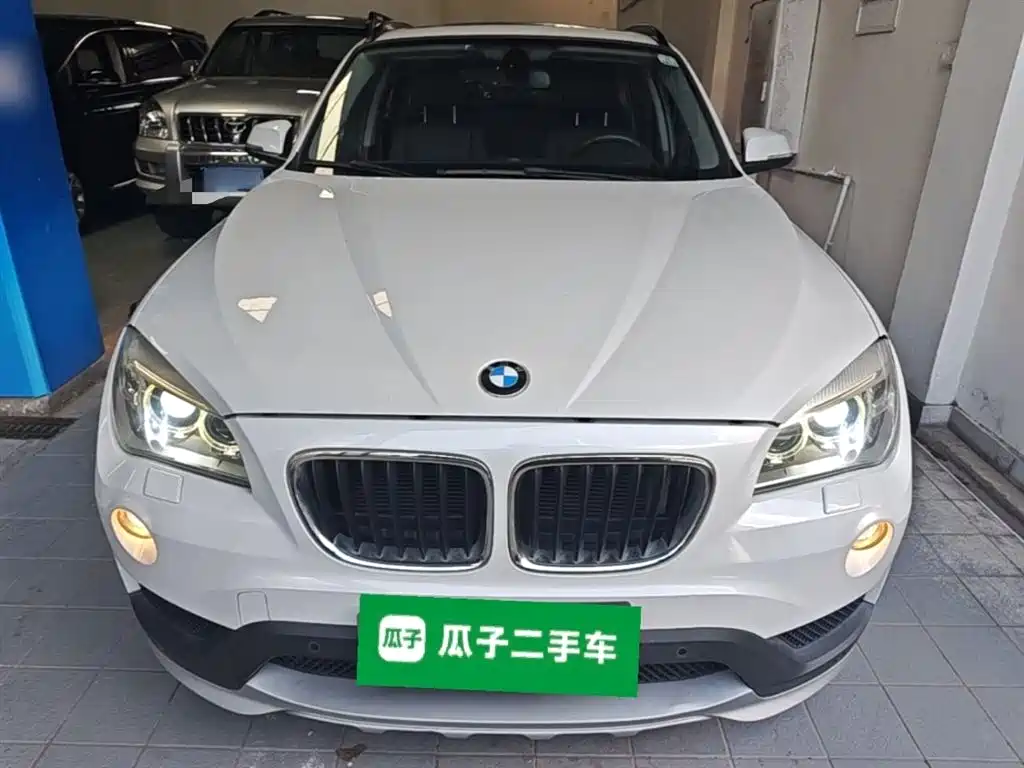 BMW X1 2015 Model sDrive18i Leading Advanced Edition фото 3