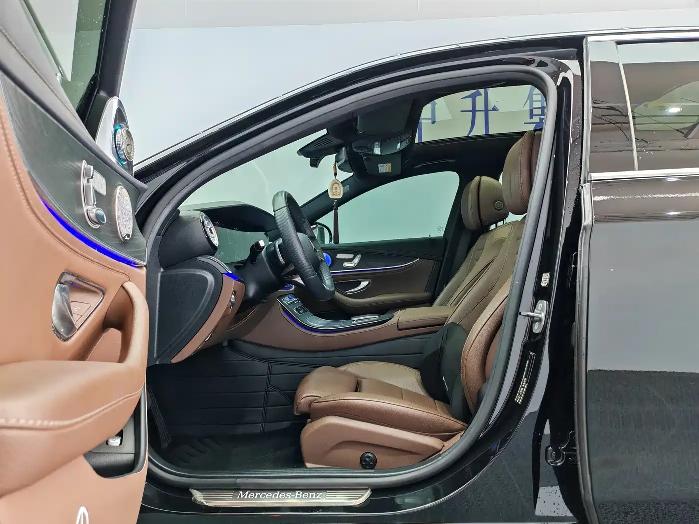 Mercedes-Benz E-Class 2022 Facelift E 300 L Sport Fashion Style фото 11