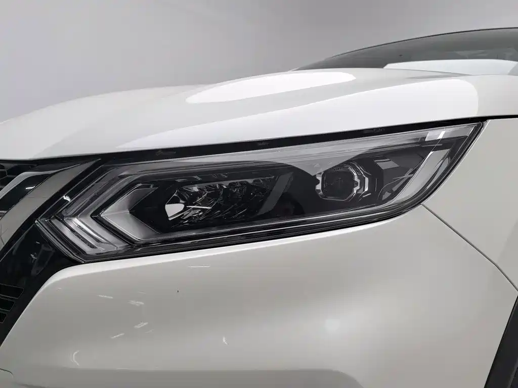 Nissan Qashqai, миниатюра 7