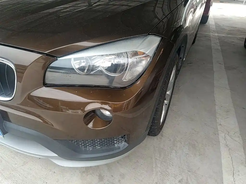 BMW X1 2014 sDrive18i Fashion Edition фото 24