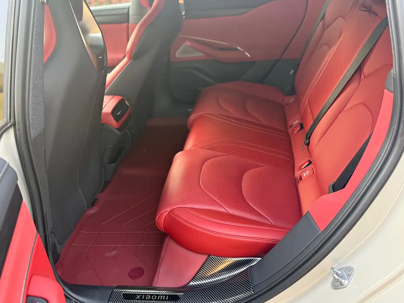 XIAOMI CAR XIAOMI SU7