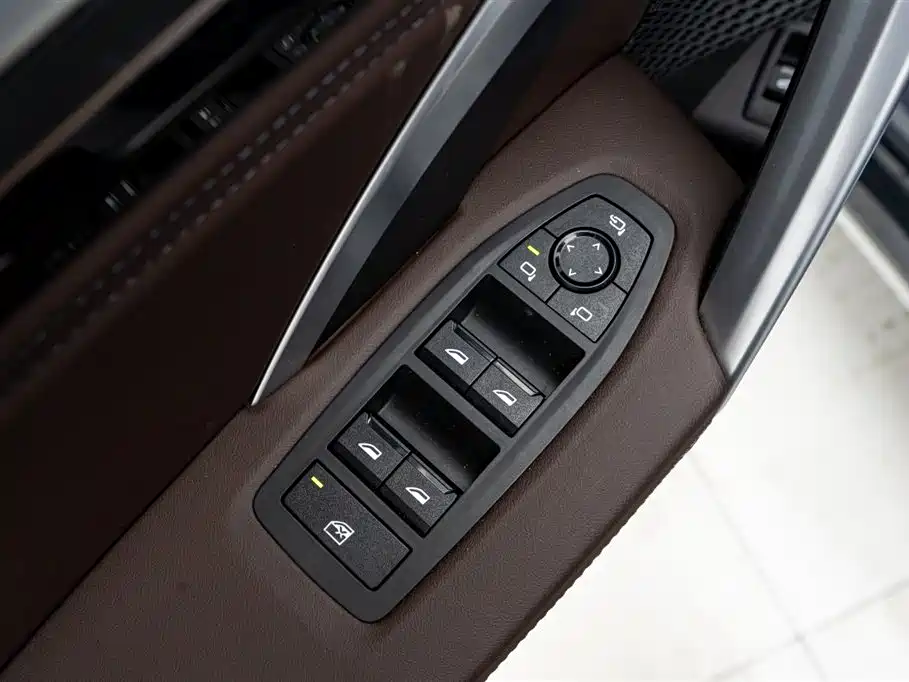 BMW X1 2023 sDrive25Li X Design Package фото 24