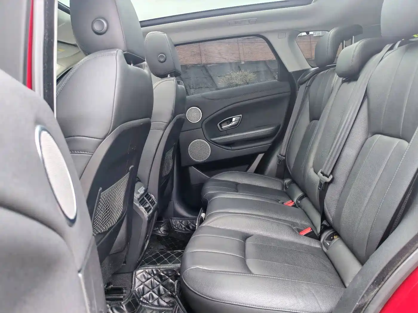 Land Rover Range Rover Evoque 2018 240PS SE Smart Edition фото 21