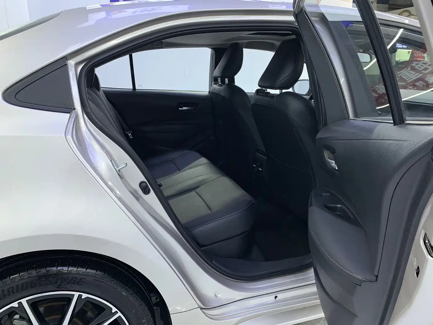 Toyota Levin 2023 Smart Hybrid 1.8L Sport Edition фото 18