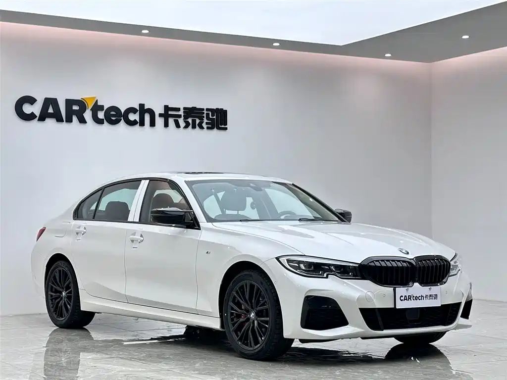 BMW 3 Series 2021 330Li xDrive M Sport Night Edition фото 6