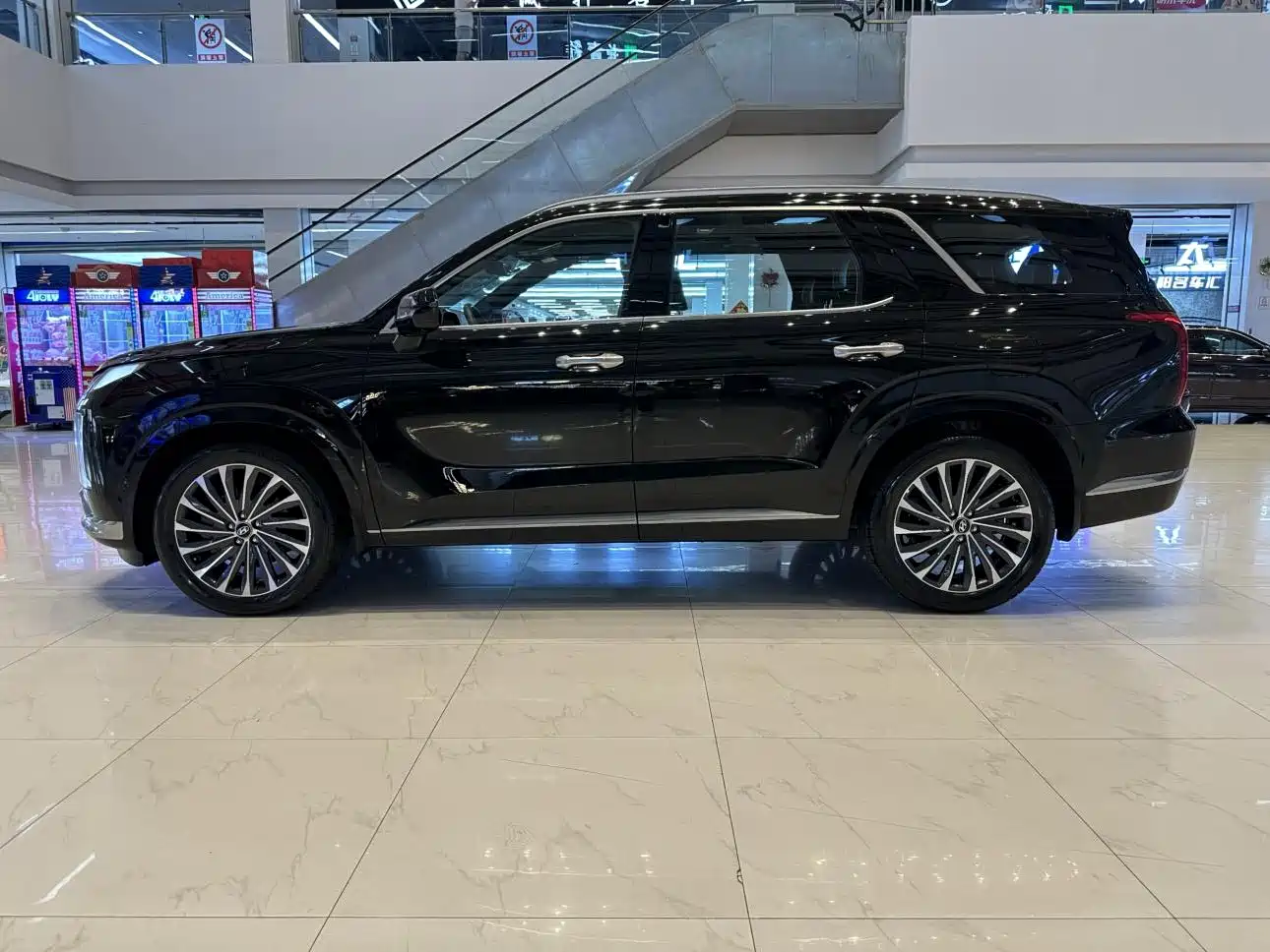 Photo 7 - Hyundai Palisade