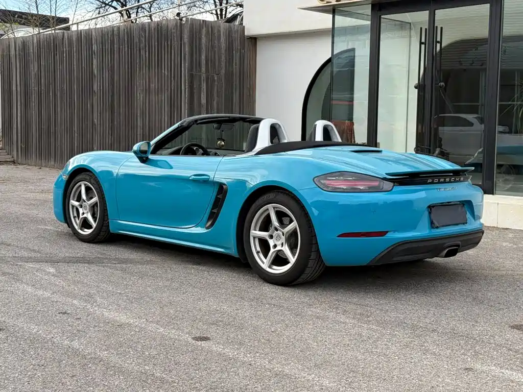 Фото 18 - Porsche 718