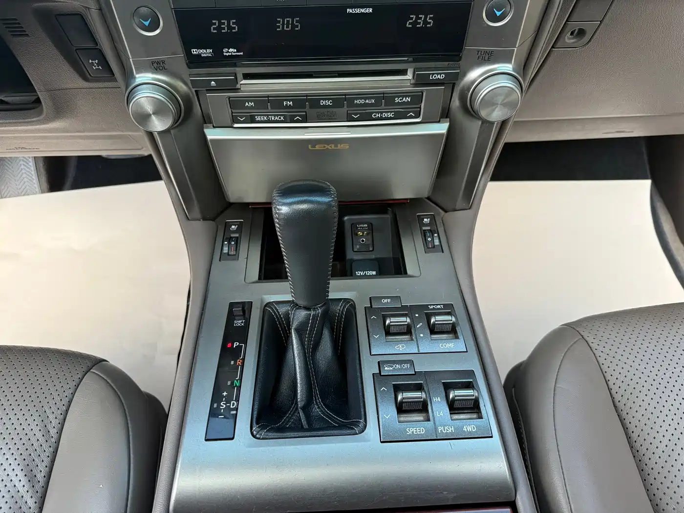 Lexus GX 2012 400 фото 14