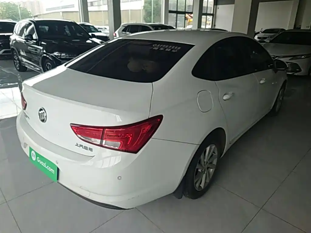 Buick Verano 2018 Sedan 15S Automatic Leading фото 7