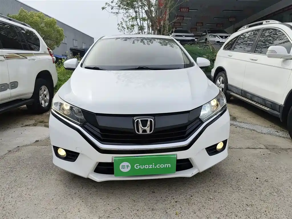 Honda Greiz 2017 2016 1.5L CVT Fashion Edition