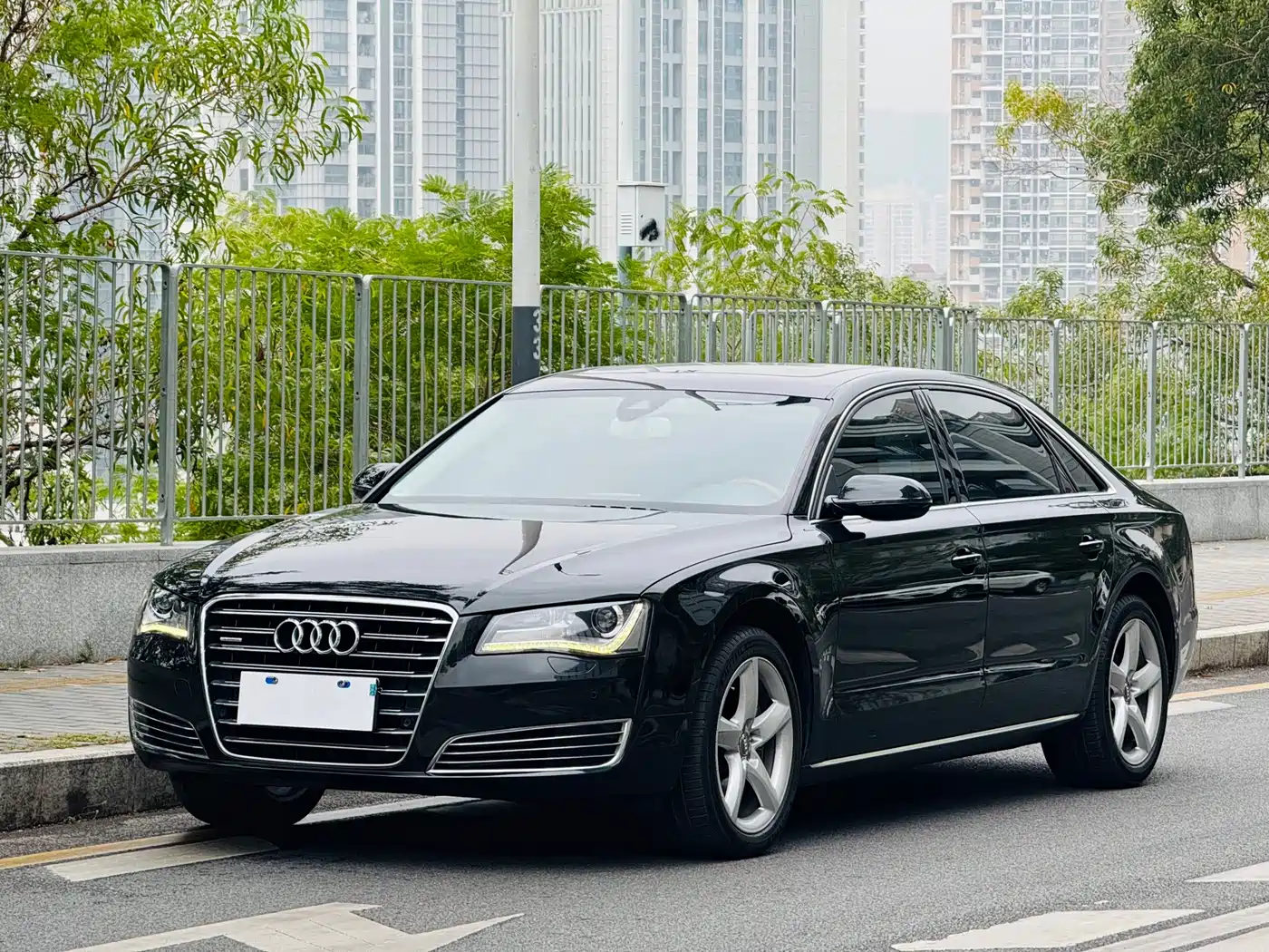 Audi A8 2013 A8L 45 TFSI quattro Exclusive