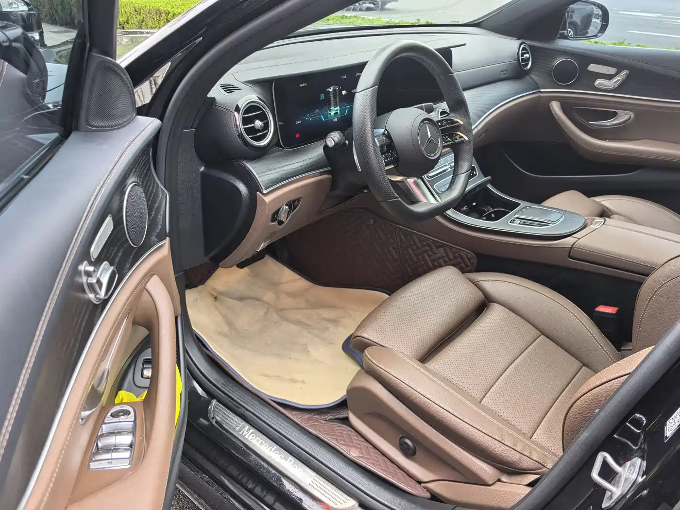 Mercedes-Benz E-Class New Energy 2022 Facelift II E 350 e L Plug-in Hybrid Sports Sedan фото 7