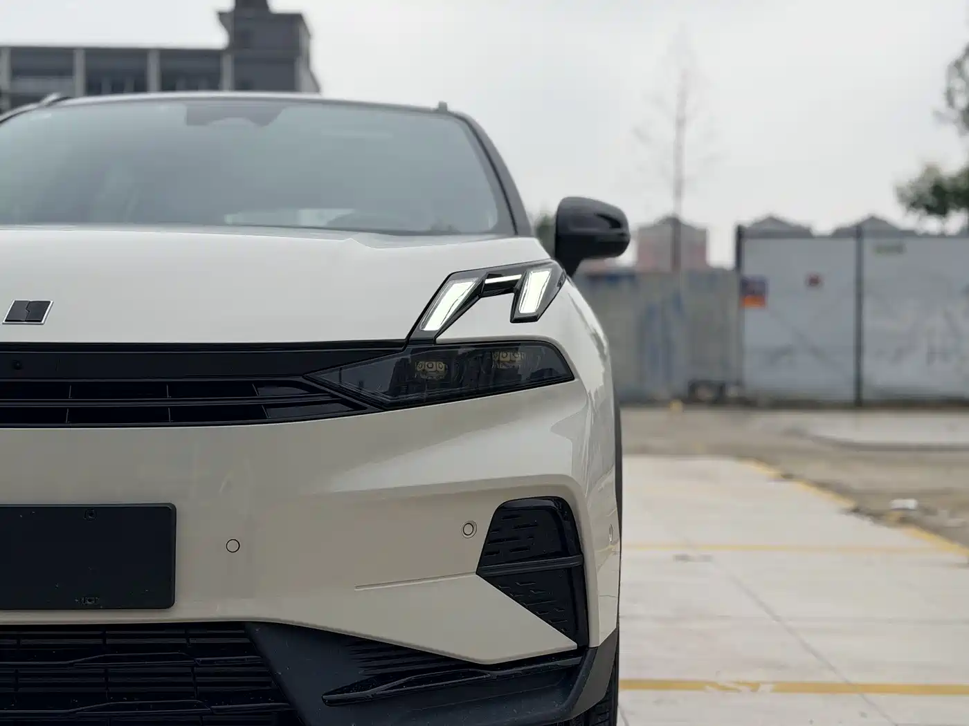 2025 Lynk & Co 06