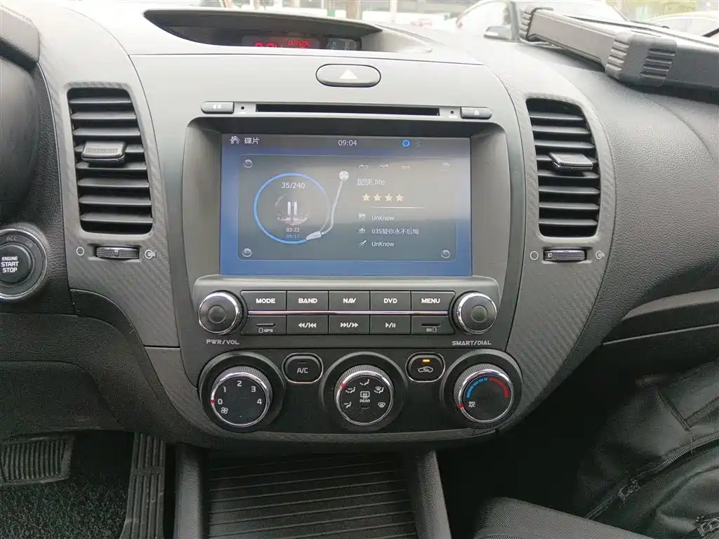 Kia K3 2015 1.6L Automatic GLS фото 13