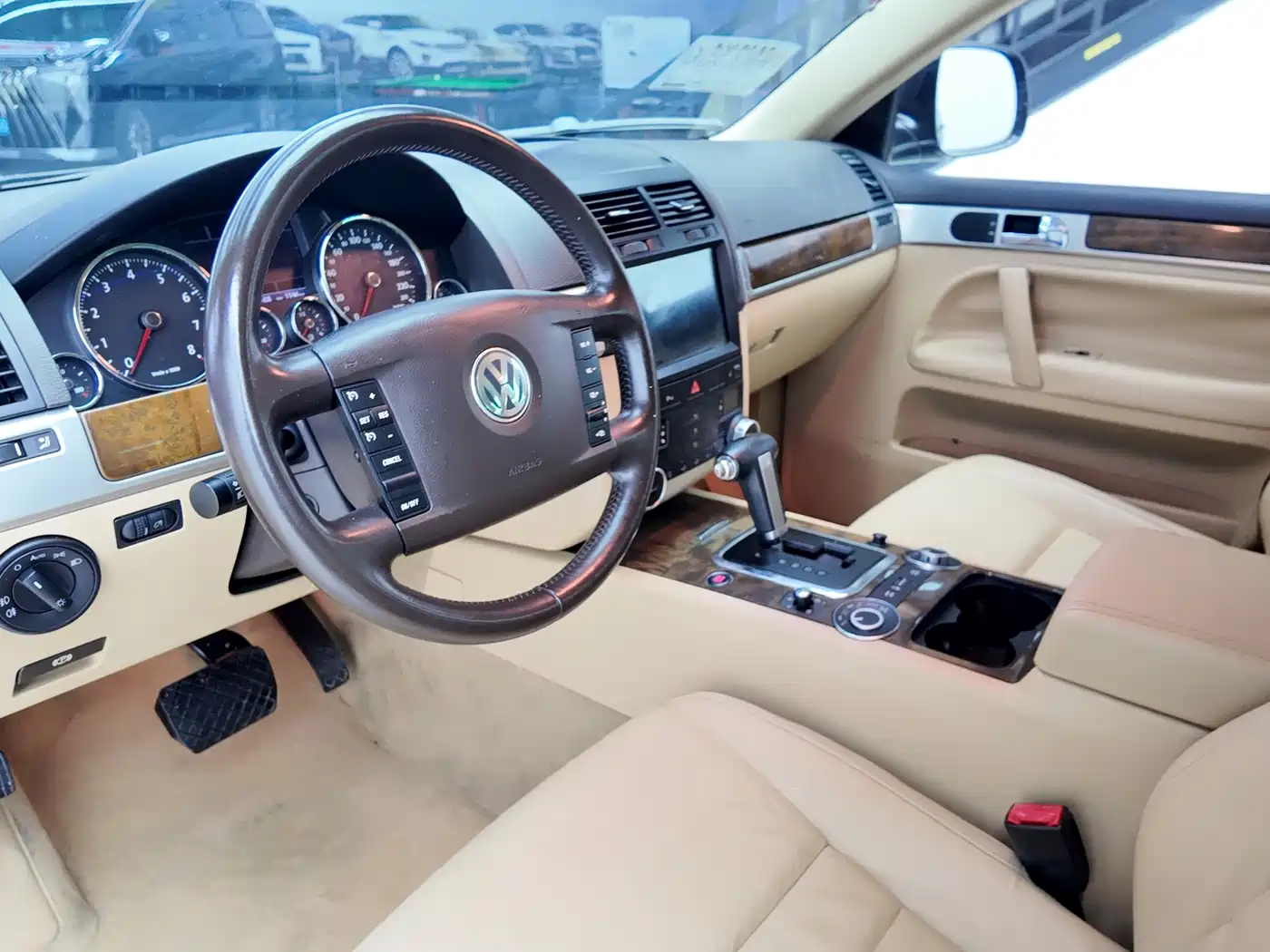 Volkswagen Touareg 2010 3.6 Limited Comfort Edition фото 9