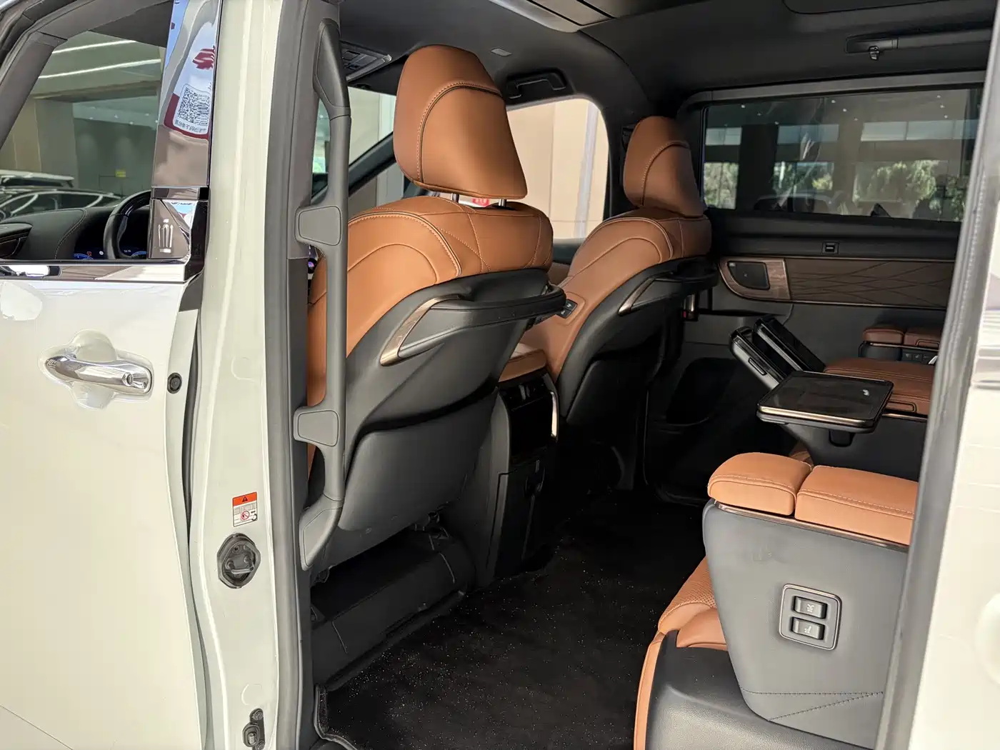 Toyota Alphard 2025 2024 Hybrid 2.5L Ultimate Enjoyment Edition