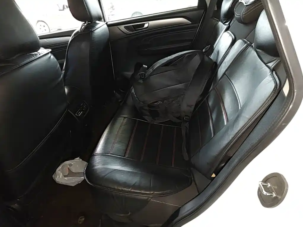 Haval M6 2023 2021 PLUS 1.5T DCT Elite Smart Connect