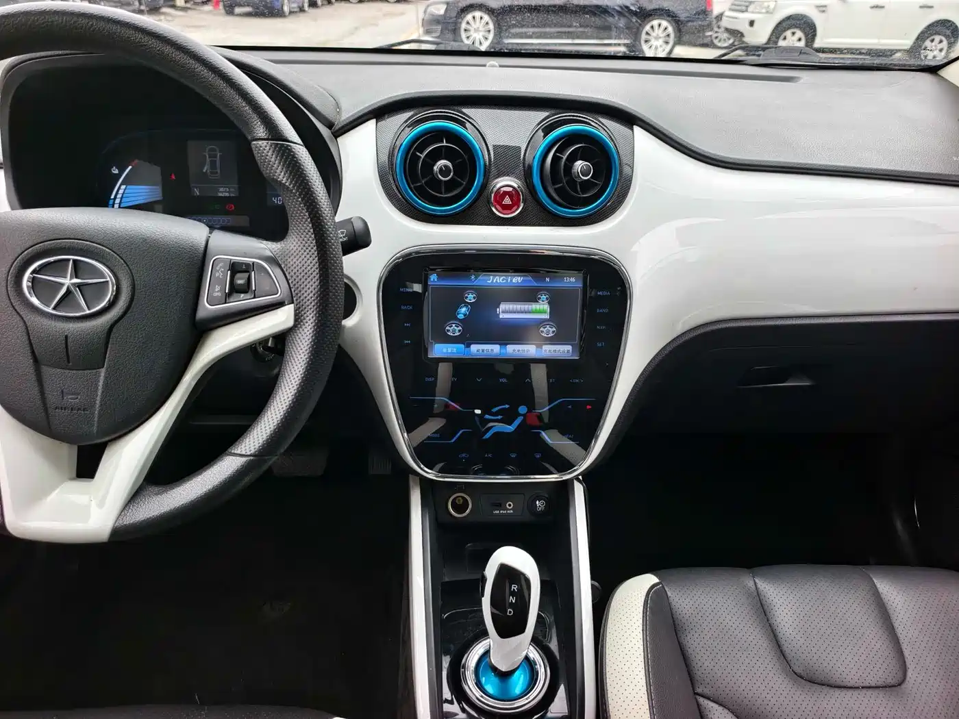 JAC Motors JAC iEV 2015 2015 iEV5