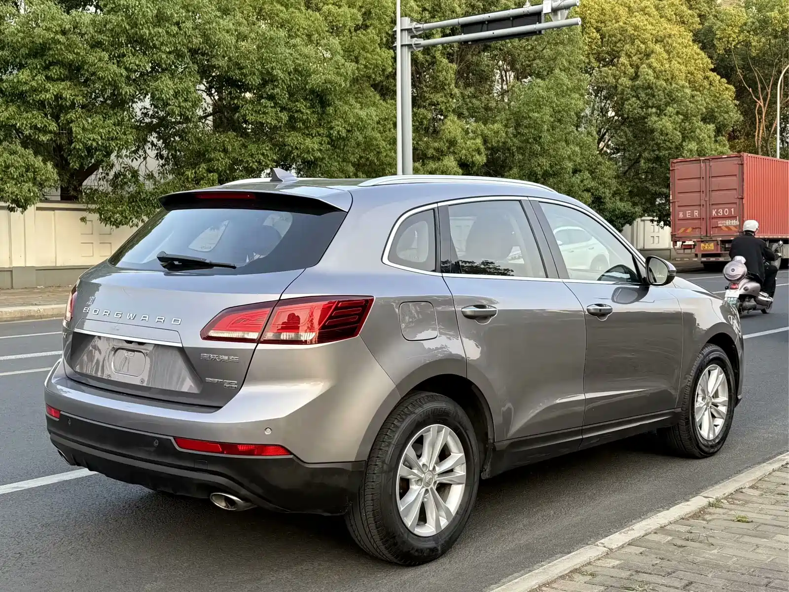Фото 4 - Borgward BX7
