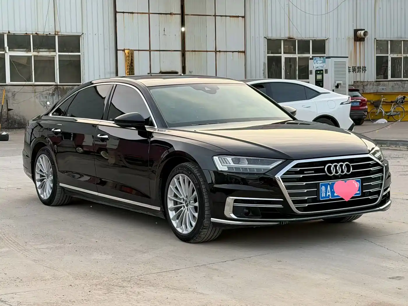 Audi A8 2018 A8L 55 TFSI quattro Launch Premium фото 3