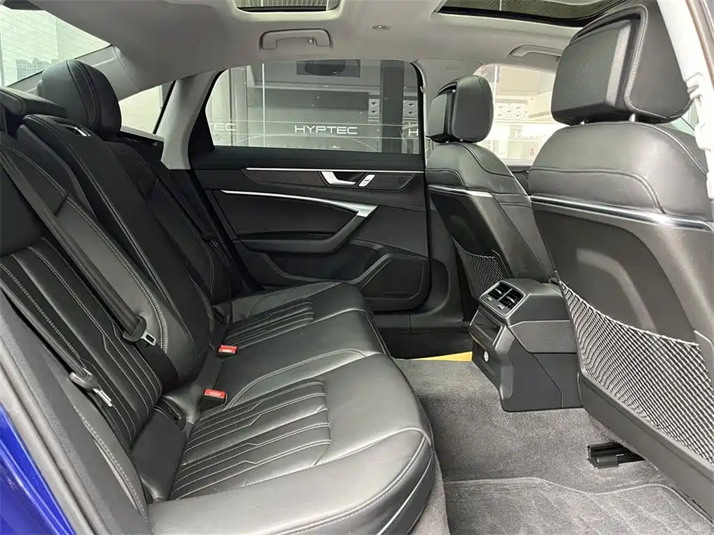 Audi A6L 2019 45 TFSI quattro Exclusive Elegance фото 7