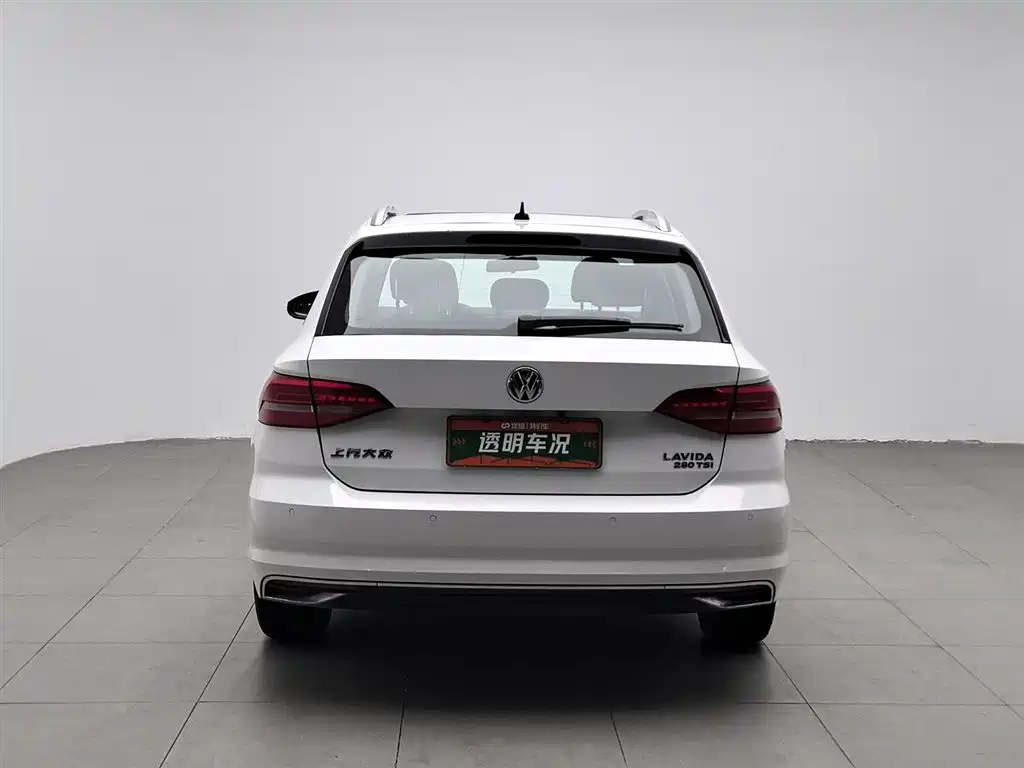 Volkswagen Lavida 2018 Hatchback 280TSI DSG Comfort Edition China V фото 4