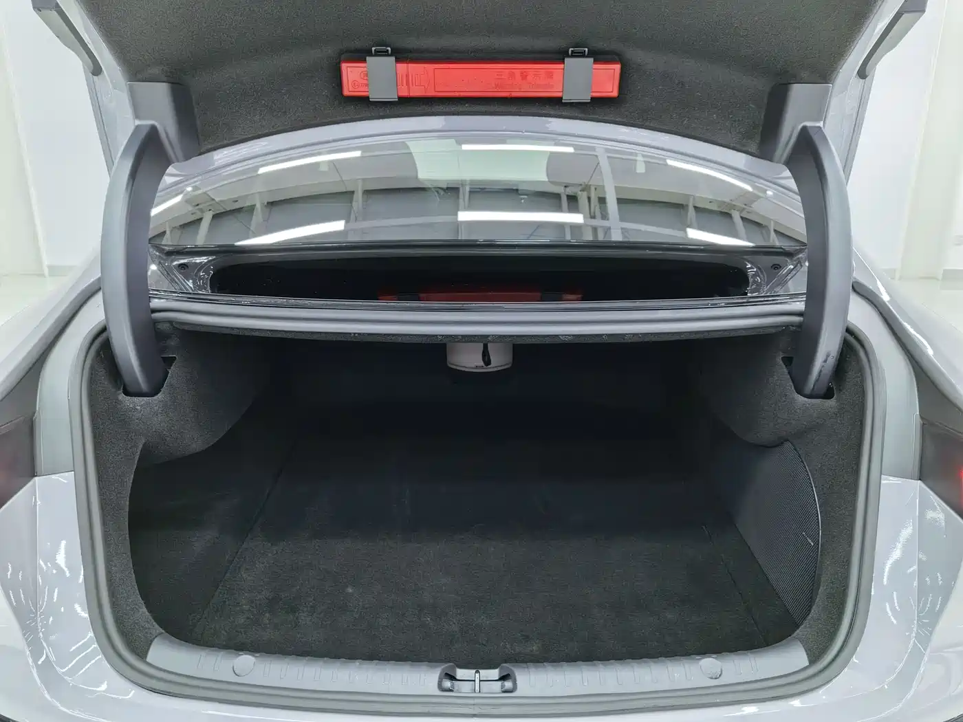 BYD Han 2025 DM-i 125KM LiDAR Smart Driving фото 20