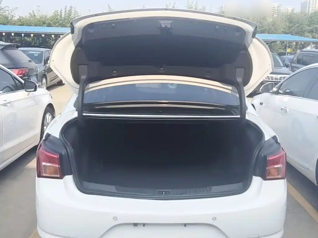 Buick Verano 2015 2015 Sedan 15S Automatic Leading