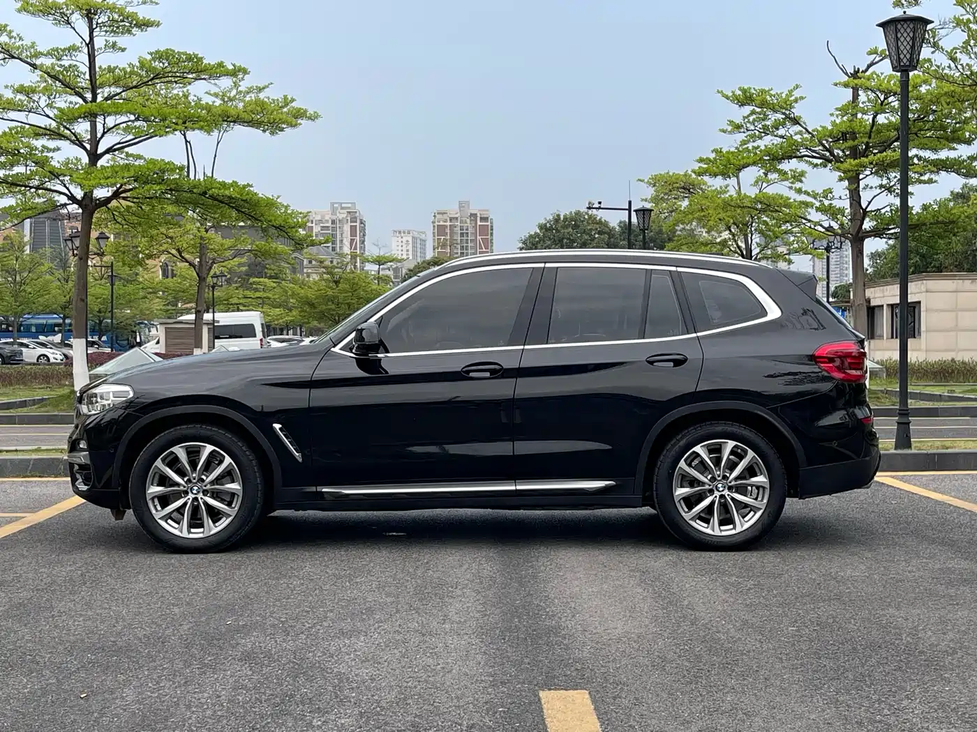 BMW X3 2018 xDrive25i Luxury Package China VI фото 7