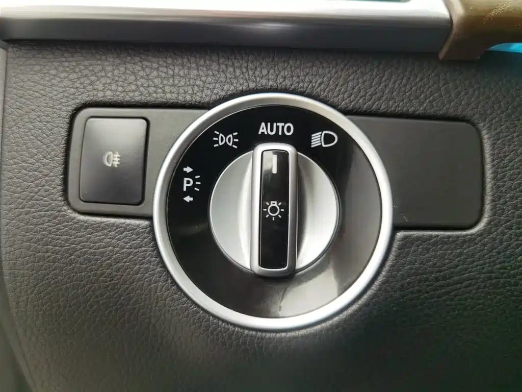 Mercedes-Benz GLE 2017 GLE 320 4MATIC Dynamic фото 21