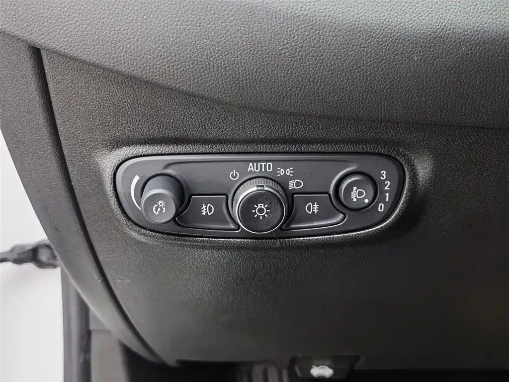 Chevrolet Equinox 2019 535T Auto Chijie Edition (China VI) фото 21