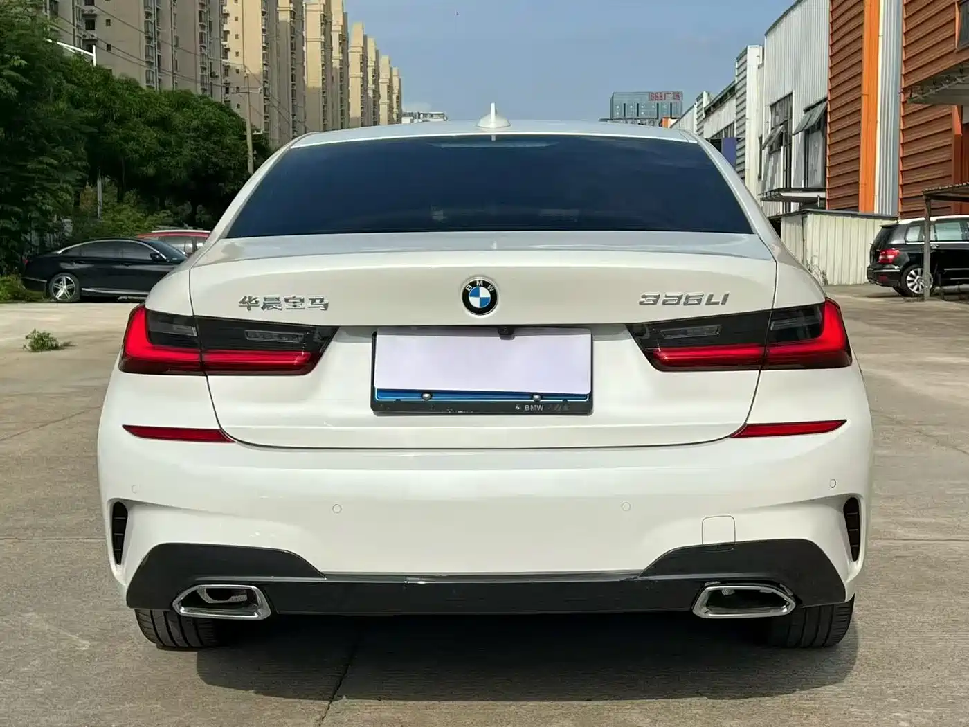 BMW 3 Series 2021 320Li M Sport Package фото 3