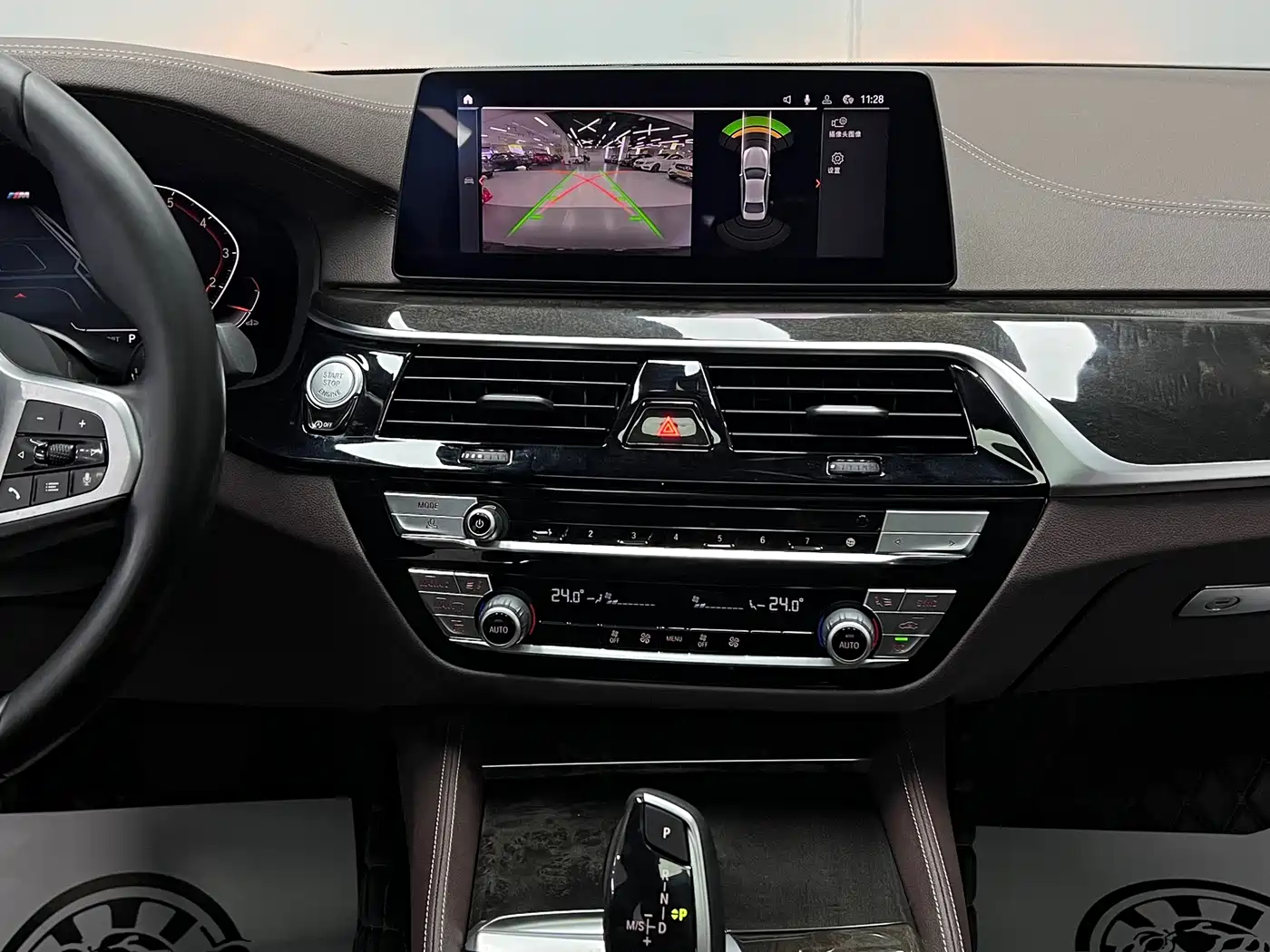 BMW 5 Series 2020 525Li M Sport Package фото 32