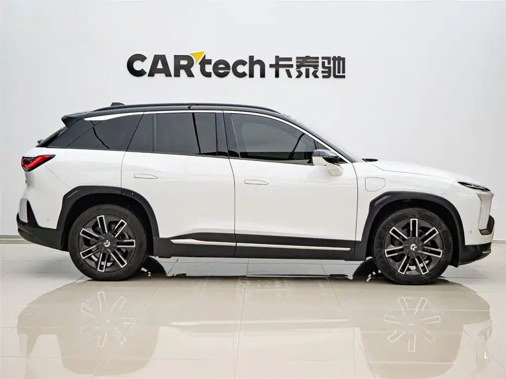 NIO NIO ES6